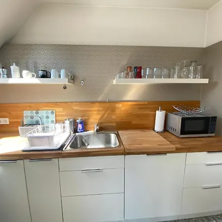 3-zimmer-wohnung Mit Terrasse Und 2 Schlafzimmern Appartement