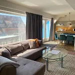 3-zimmer-wohnung Mit Terrasse * Norimberk