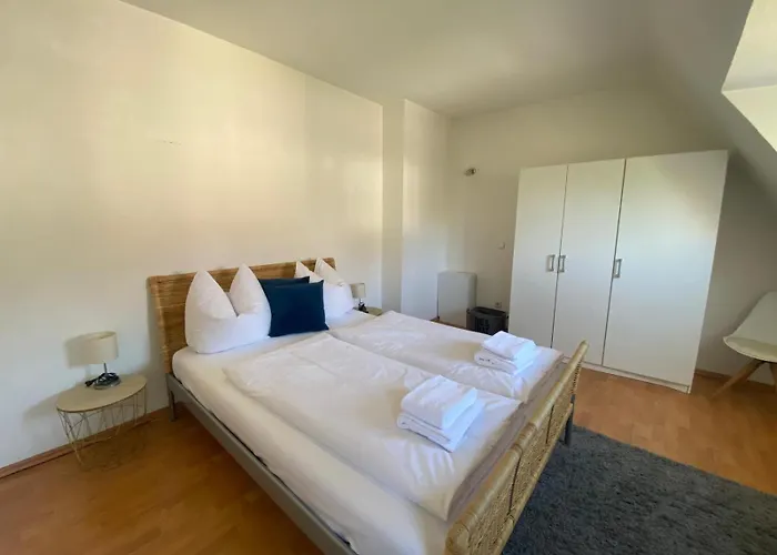 3-zimmer-wohnung Mit Terrasse Und 2 Schlafzimmern Norimberga